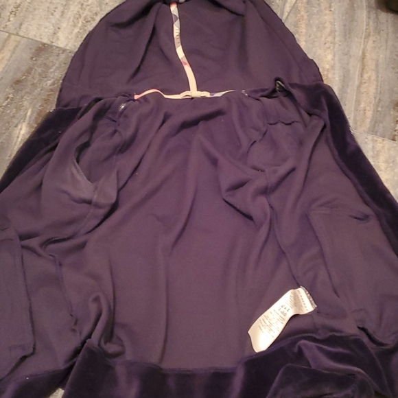 Authentic Burberry Velour Outfit 😍